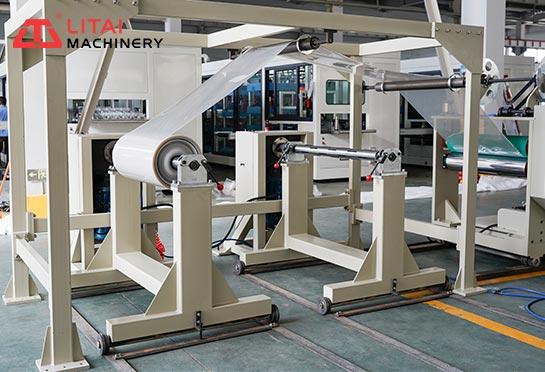 Double station winding part adopts cart type switching, winding roller with gas shaft, easy disassembly, high efficiency, low labor intensity.