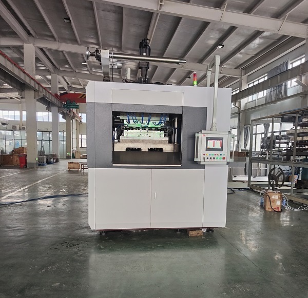 TQC-750 automatic servo plastic cup thermoforming machine